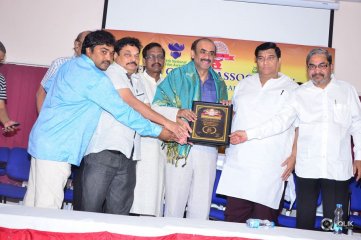 Film Critics Association Felicitates Shatamanam Bhavati And Pelli Choopulu Movie Teams